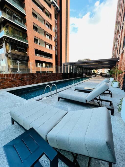 Apartamento 2 Habitaciones, Edificio Airali, Zona 10, Miradolo Guatemala City Екстер'єр фото