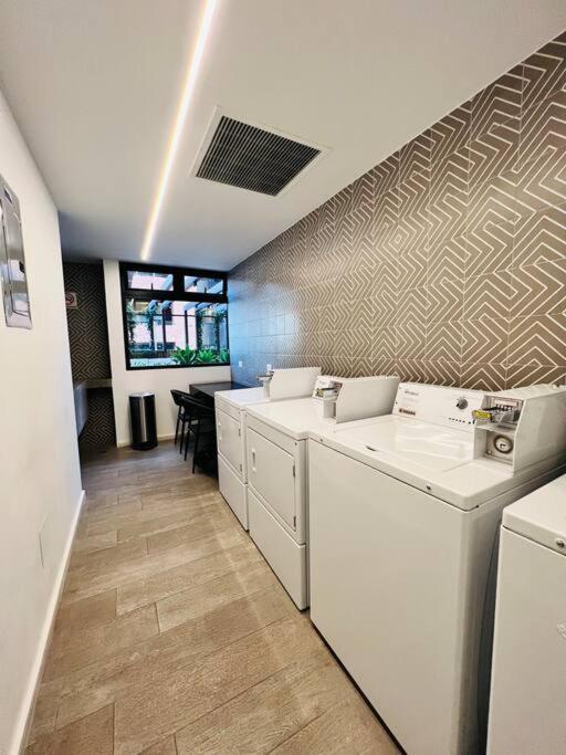 Apartamento 2 Habitaciones, Edificio Airali, Zona 10, Miradolo Guatemala City Екстер'єр фото