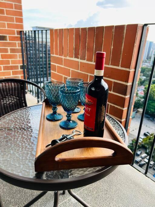 Apartamento 2 Habitaciones, Edificio Airali, Zona 10, Miradolo Guatemala City Екстер'єр фото