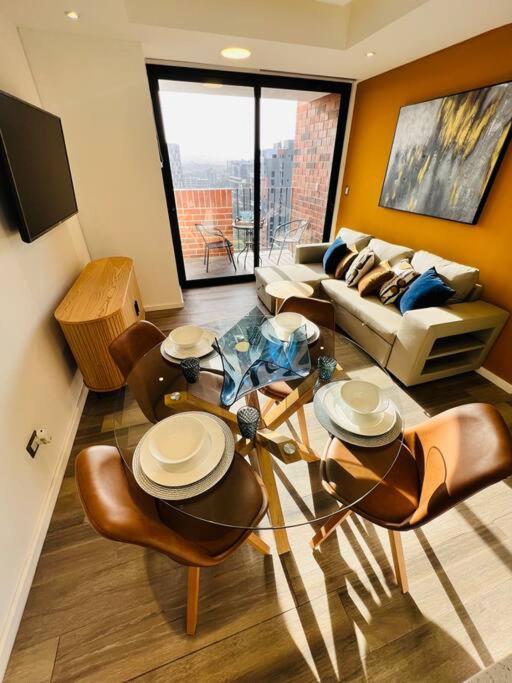 Apartamento 2 Habitaciones, Edificio Airali, Zona 10, Miradolo Guatemala City Екстер'єр фото